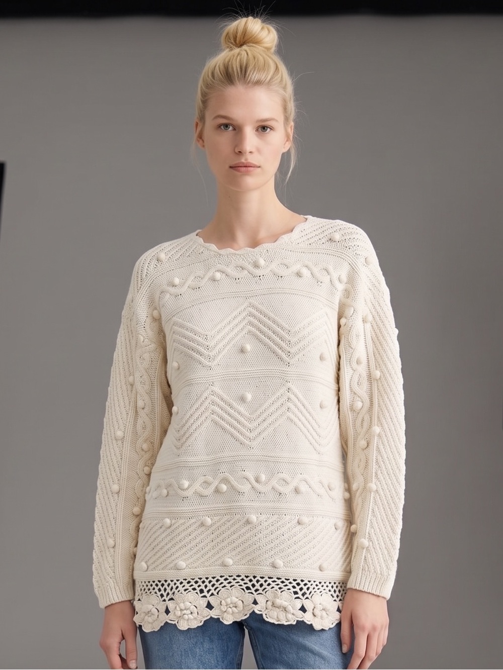 vintage Express Handknitted Internationale cream chunky knit sweater crochet hem
